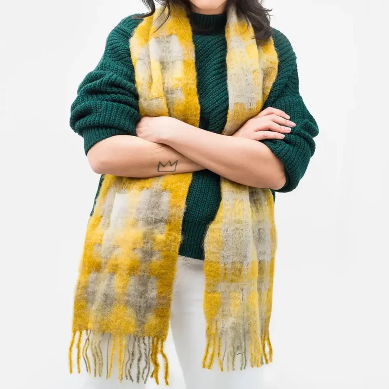 Foulard Mohair Cuadros Amarillos