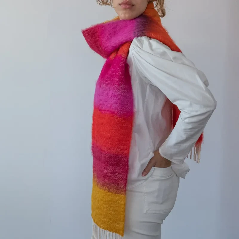 Foulard Mohair Franjas Naranjas y Rosas