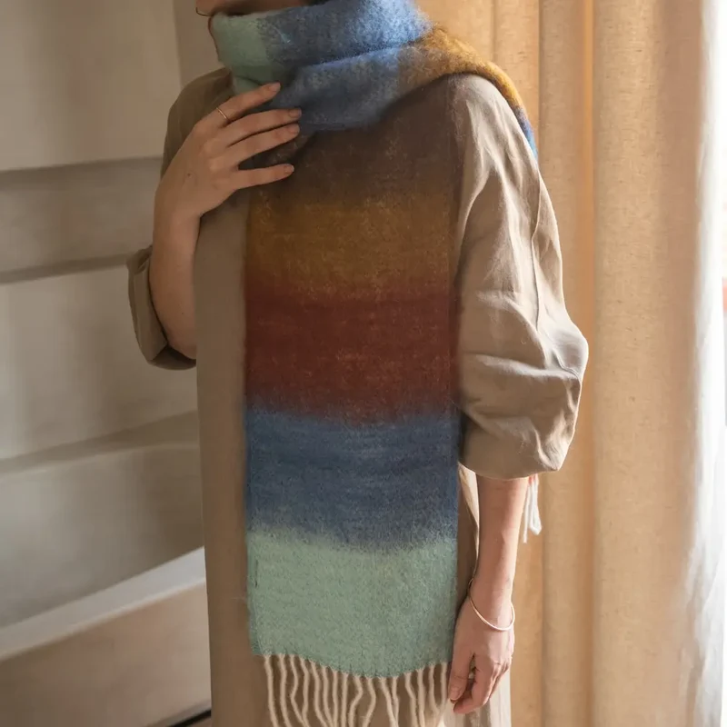 Foulard Mohair Franjas Azules, Mostazas y Blancos