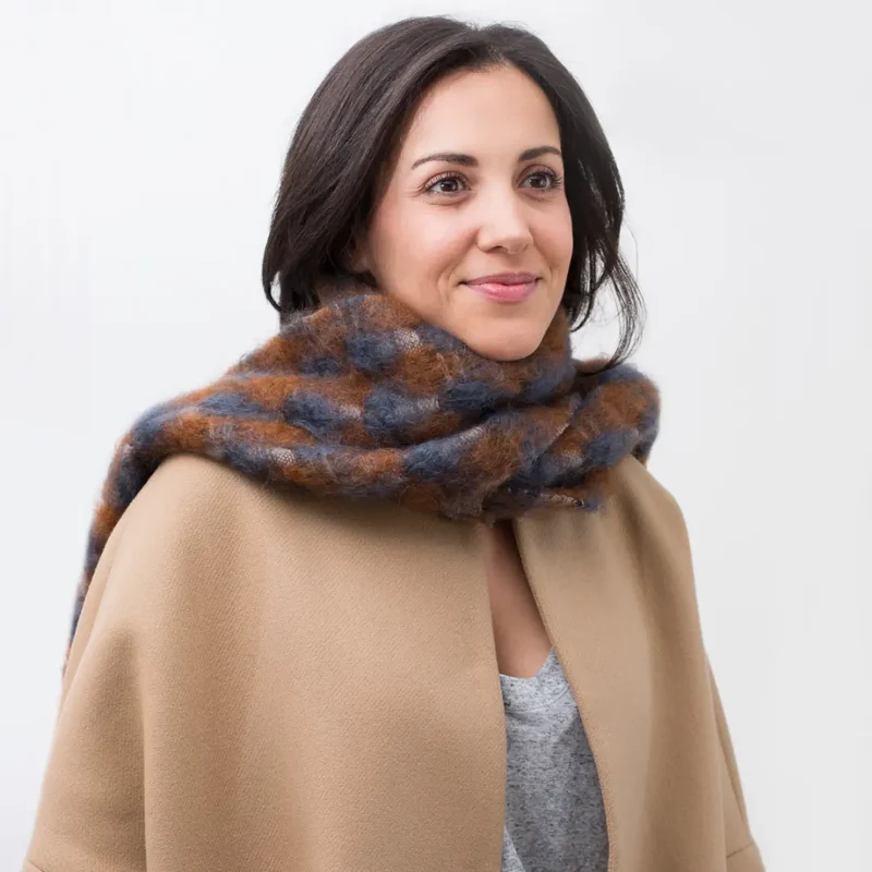 Foulard Mohair Cuadros Marrones y Azules