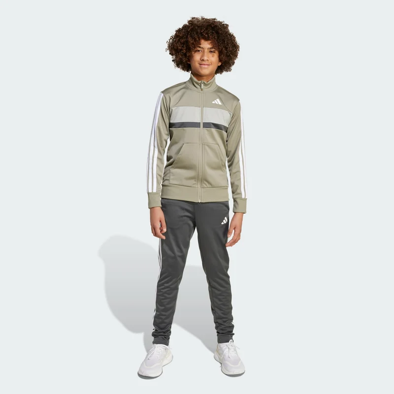 adidas Kids Seasonal Essentials Tiberio 3