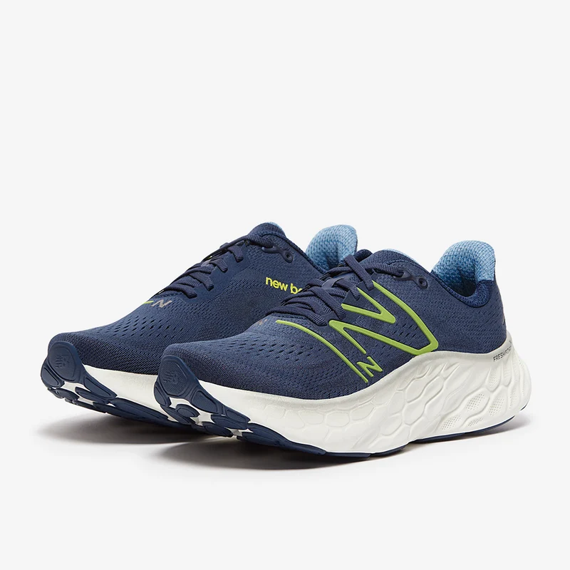 New Balance Fresh Foam More V4
