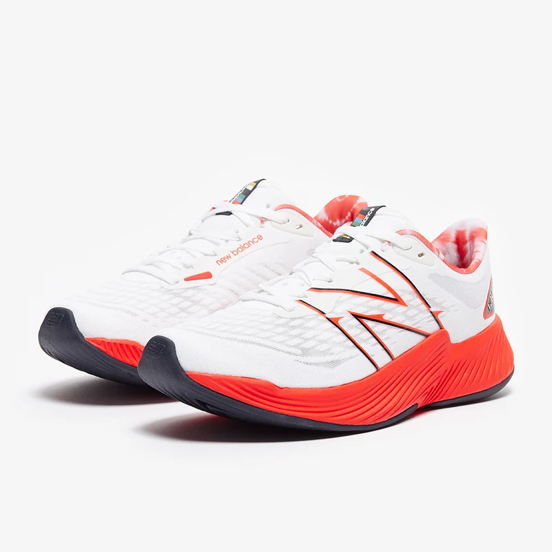 New Balance FuelCell Prism v2 para mujer